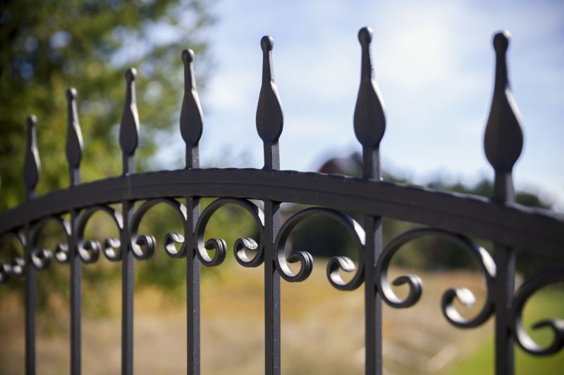 Chain Link Fence Painting in Waco, TX
